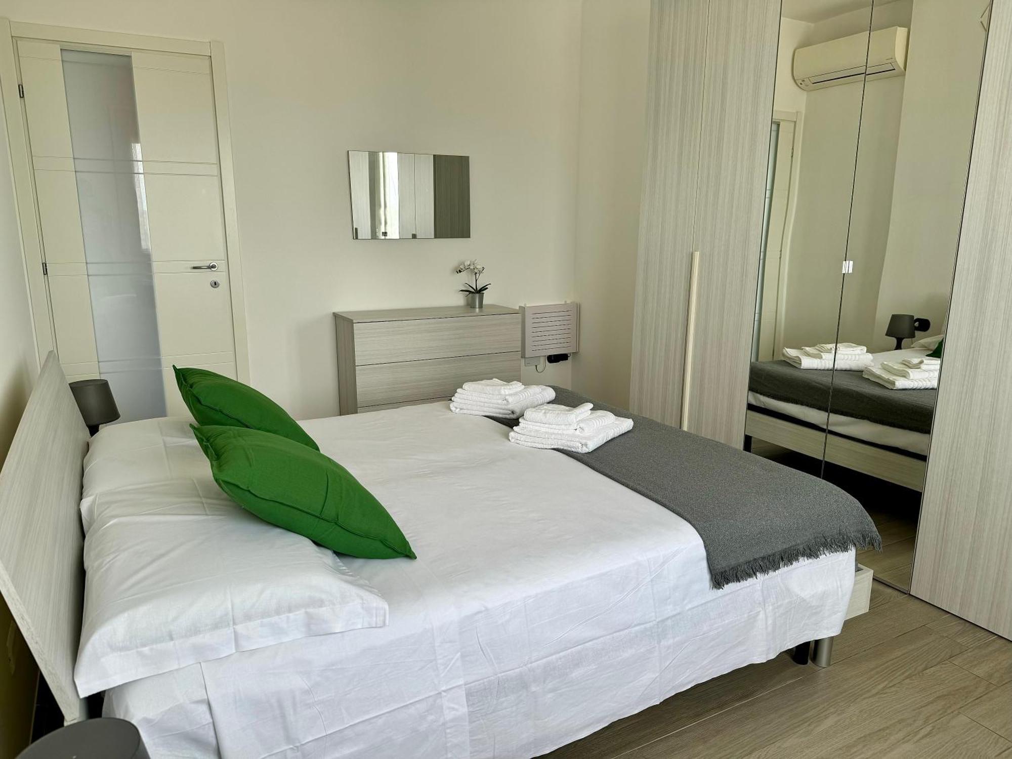La Casa Di Paolo - Bollate Centro Appartement Buitenkant foto